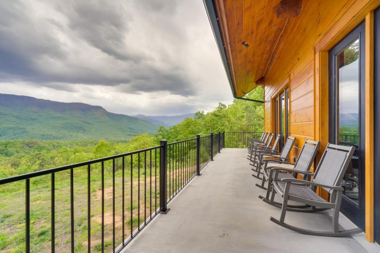 Gatlinburg Vacation Rental With Private Hot Tub! エクステリア 写真