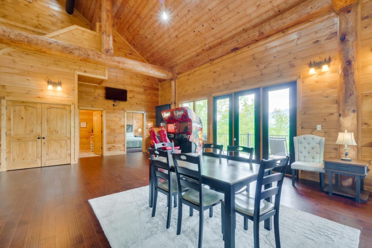 Gatlinburg Vacation Rental With Private Hot Tub! エクステリア 写真