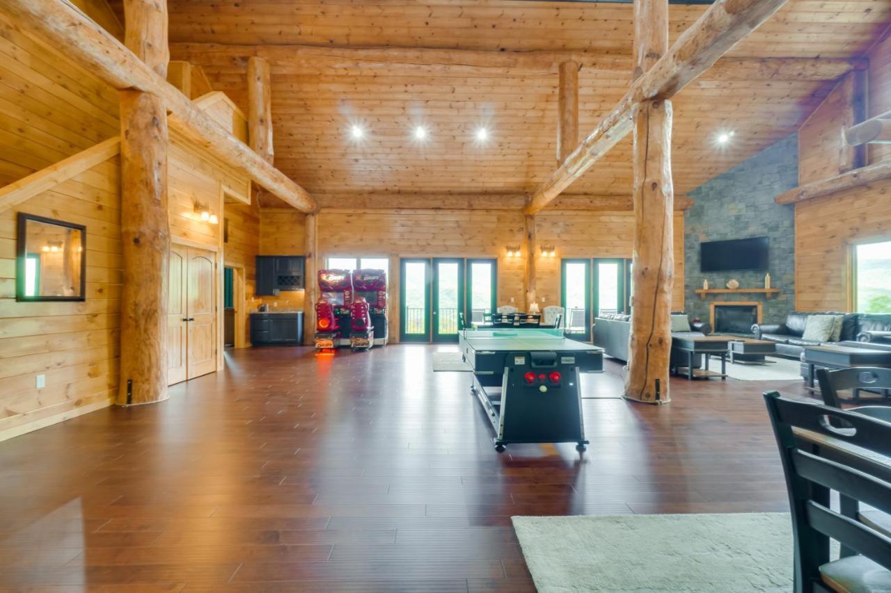 Gatlinburg Vacation Rental With Private Hot Tub! エクステリア 写真