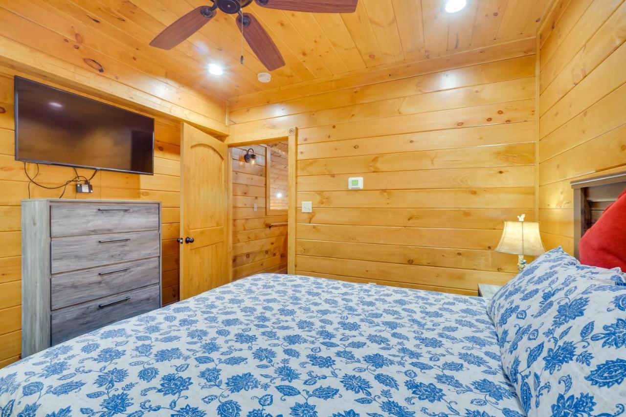 Gatlinburg Vacation Rental With Private Hot Tub! エクステリア 写真