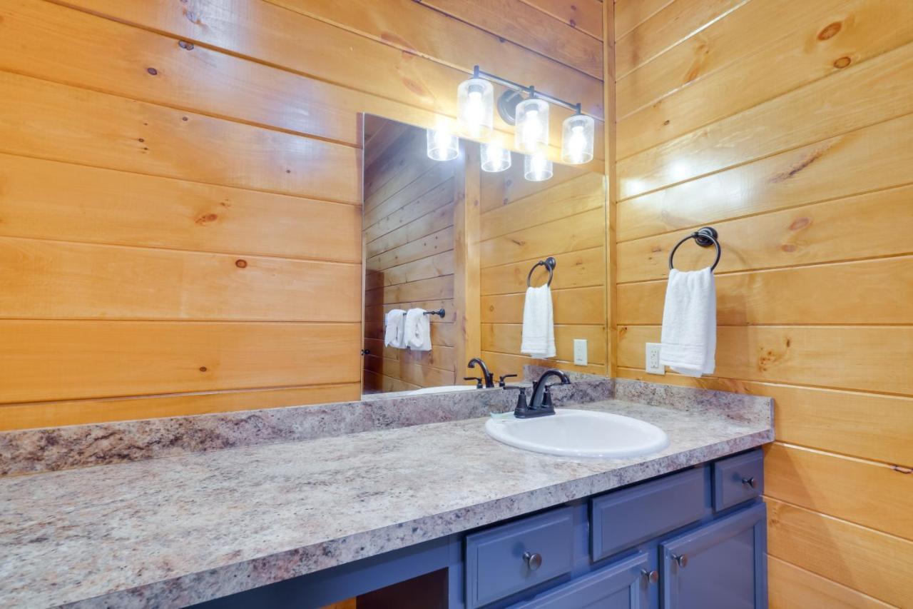 Gatlinburg Vacation Rental With Private Hot Tub! エクステリア 写真
