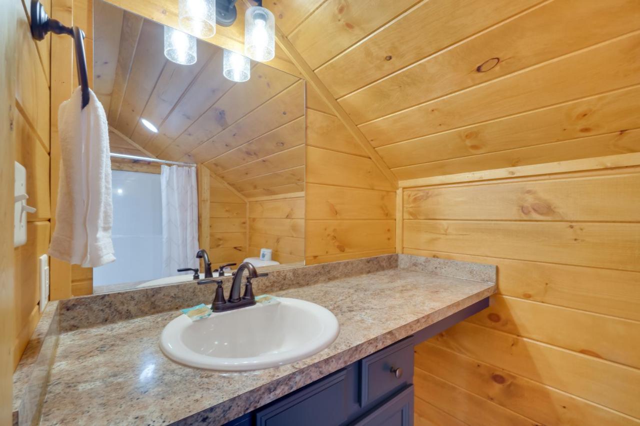 Gatlinburg Vacation Rental With Private Hot Tub! エクステリア 写真